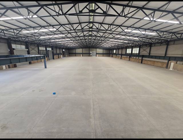 7,000M² WAREHOUSE FOR SALE IN ANDERBOLT